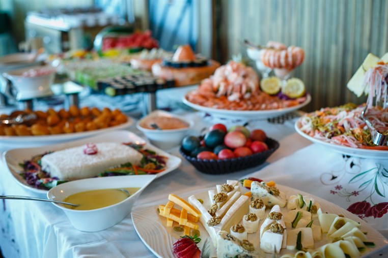 Easter Lunch Buffet at Bay Lodge